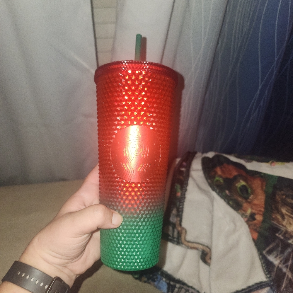 Disney World Starbucks 2022 Christmas Green Red‎ Ombre Studded Tumbler NEW